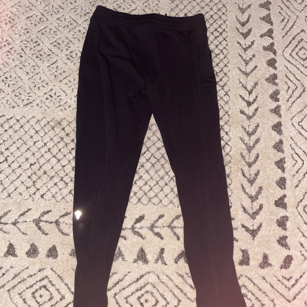 Black ivivva joggers,